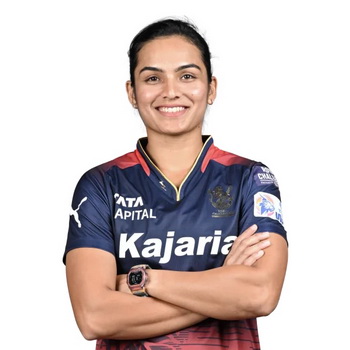 Disha Kasat Biography